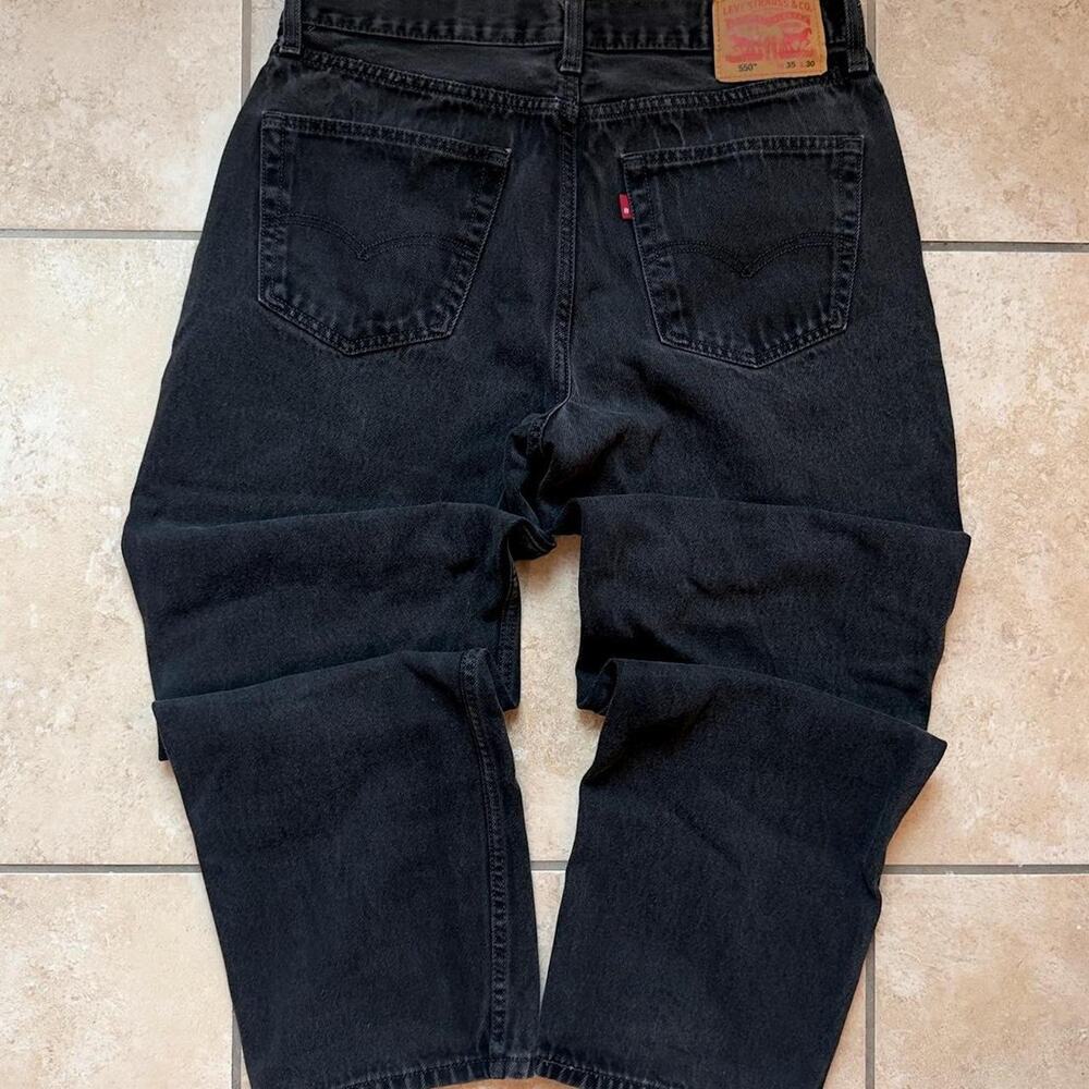 Levis 550 Denim Jeans- Size 35x30